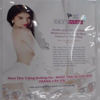 Kem Tắm Trắng Sữa Non Ngọc Trai - Lily's White 120gr